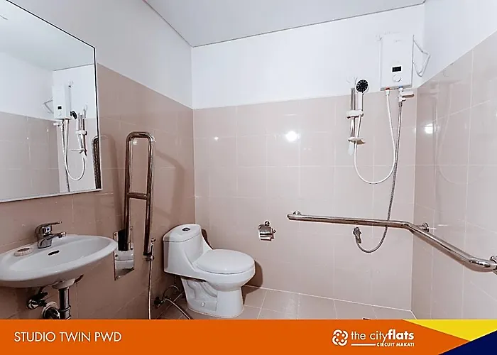 Hotel The Cityflats Circuit Makati Manila